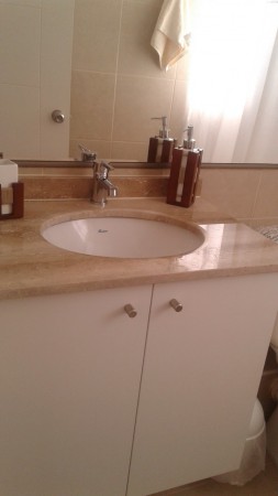 Vanitorio con mármol